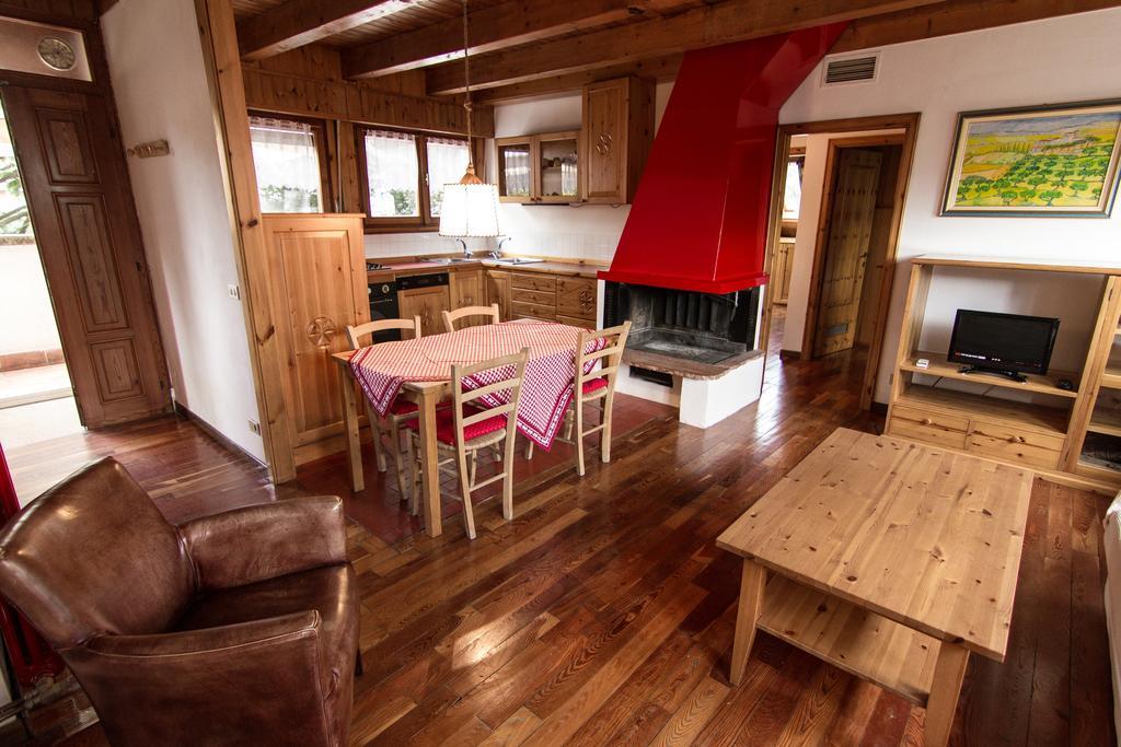 App Carolina Apartment Creazzo Cameră foto